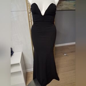 Elegant Black Evening Gown